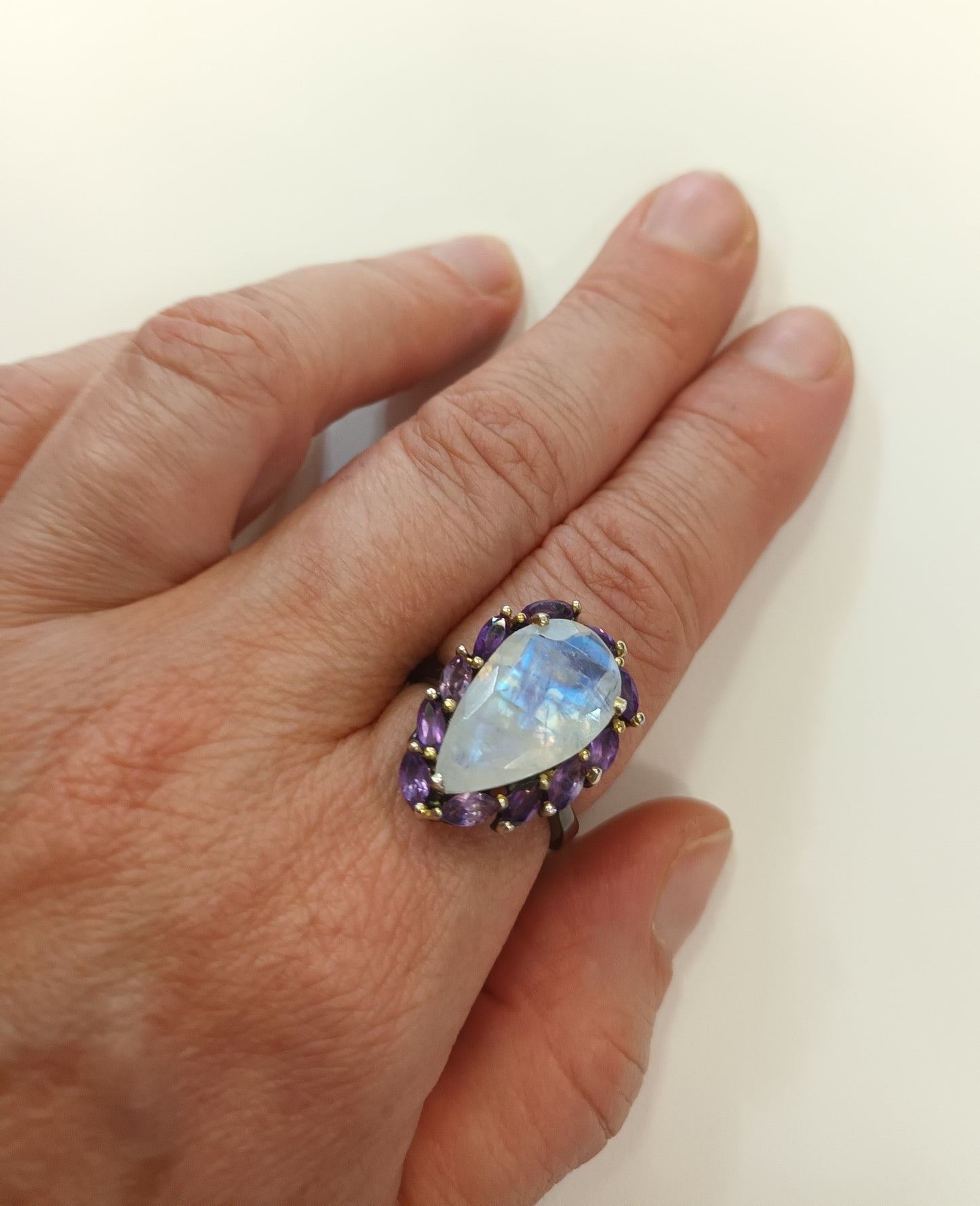 Moonstone and amethyst ring